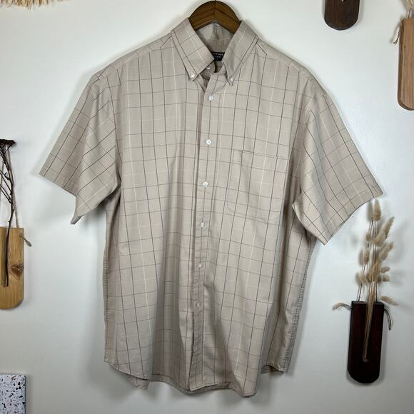 Men's Large Roundtree & Yorke Classic Beige Grid Button Down Shirt - Picture 1 of 6